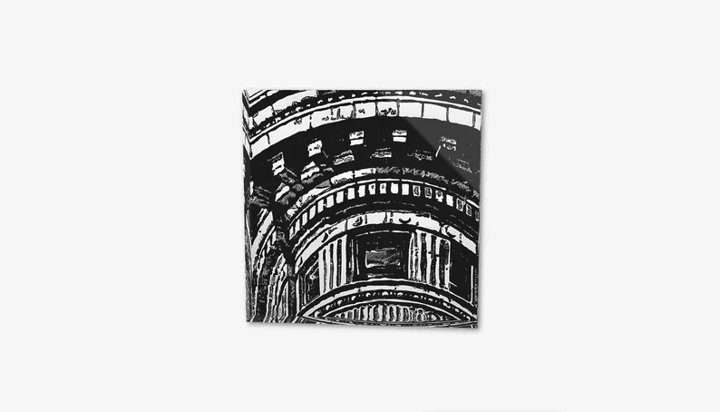 Acrylglas-Block vom New Yorker Flatiron Building in hochwertiger Druckqualität – perfekt für New York-Fans! Schwarz auf Weiss-Druck vom Original, vom Künstler signiert und mit Zertifikat. Limitierte Ausgabe,  in 2 Größen.