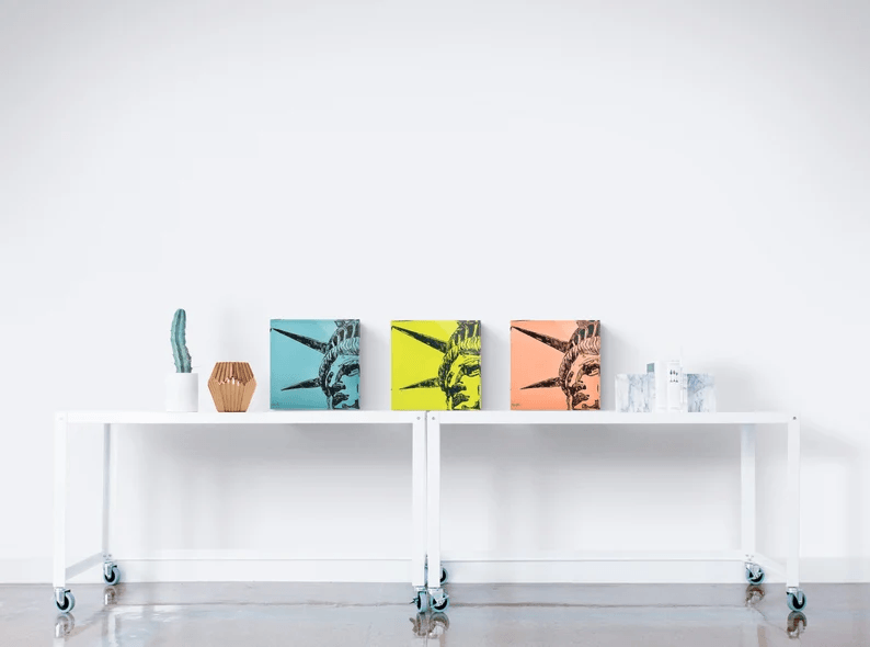 Acrylglas-Block im 3er Vorteils-Set der New Yorker "Lady Liberty" Freiheitsstatue. Hochwertige Druckqualität – perfekt für New York-Fans! vom Künstler signiert und mit Zertifikat. Limitierte Ausgabe, in 2 Größen.